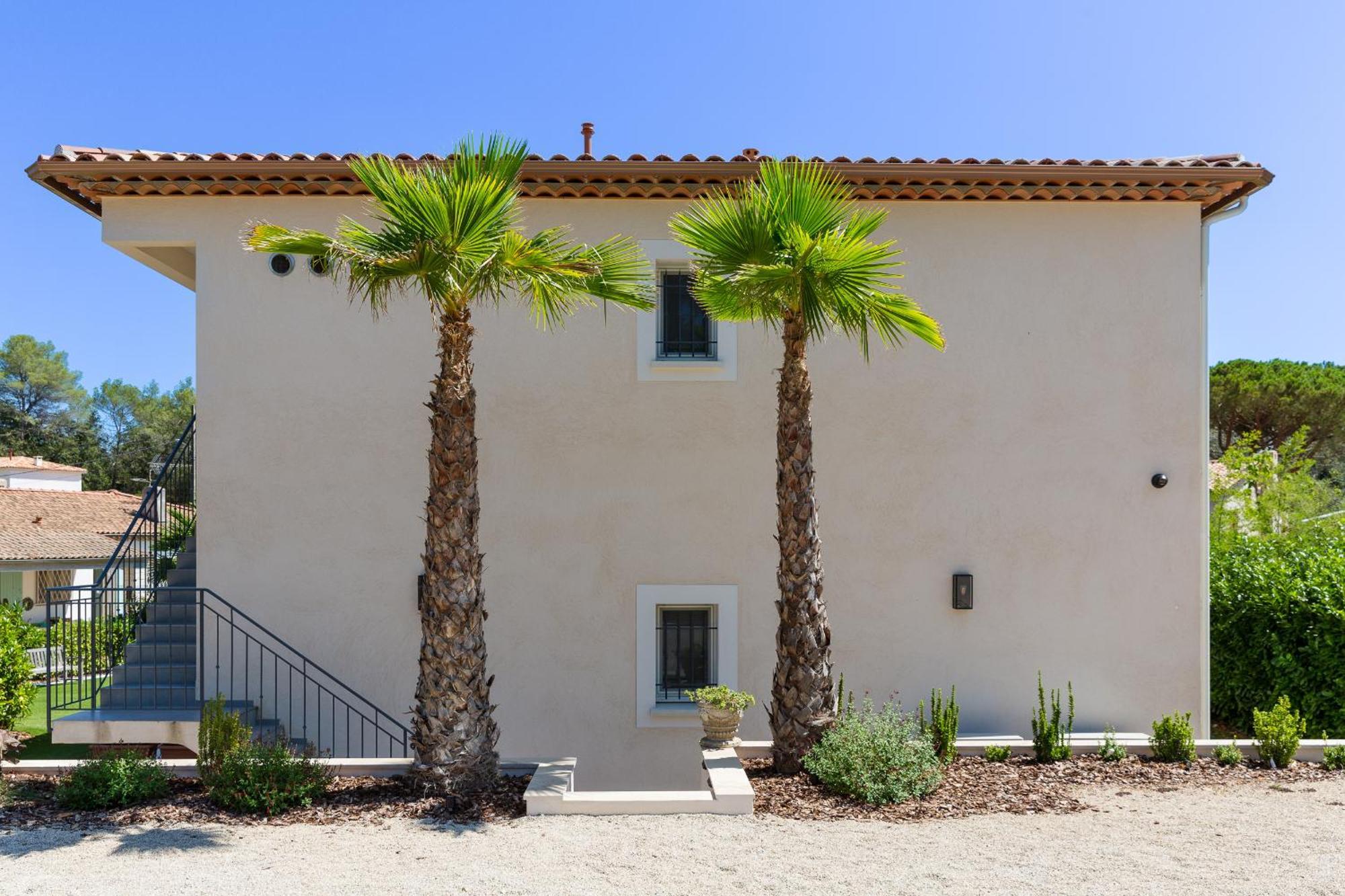 Luxurious And Spacious Apartment In The Heart Of The Cote D'Azur Roquefort-les-Pins Zewnętrze zdjęcie