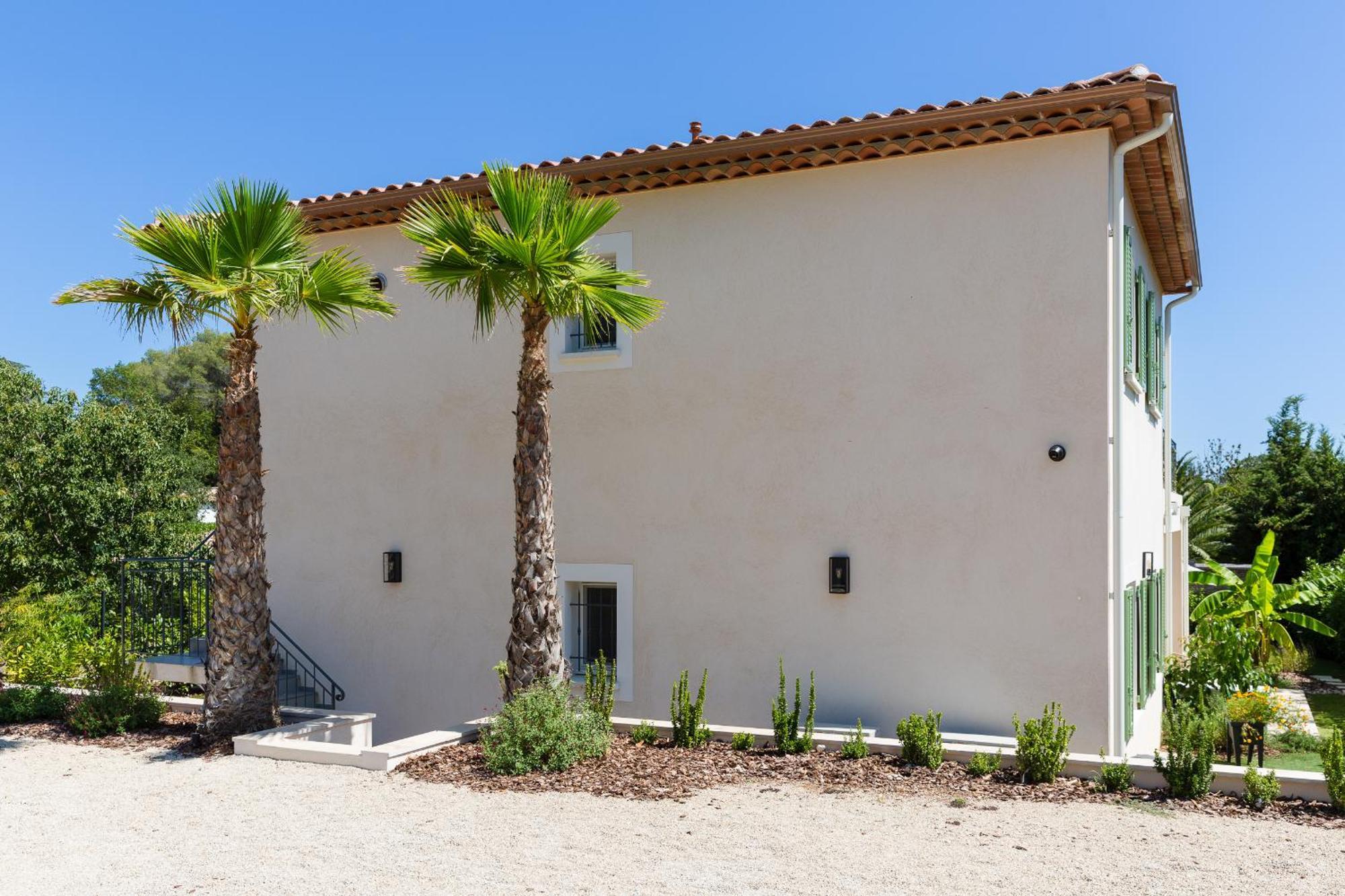 Luxurious And Spacious Apartment In The Heart Of The Cote D'Azur Roquefort-les-Pins Zewnętrze zdjęcie